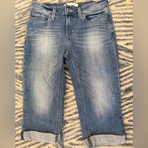 Levi's Denim - Levi's Jeans Clam Digger Capri Blue Denim Medium Distressed Wash Women's 4 Cuffs
